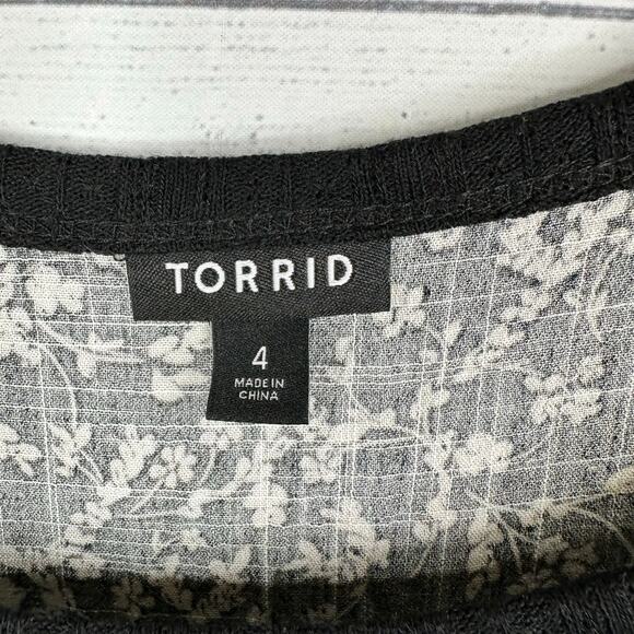 Torrid Womens size 4 4X Knit Scoop Neck Ruffle Sleeve Swing Top Black 40715137 - Picture 8 of 12